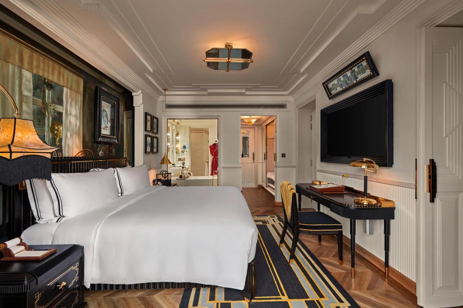 Step into the glamour of the 1920s at Capella Hanoi. A boutique luxury masterpiece in the heart of the French Quarter